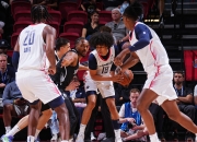 爱游戏在线-猛龙险胜篮网，克莱刷新纪录