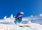 爱游戏中国-奥斯梅恩爆发引领那不勒斯复兴，马里爆冷皇家社会揭示足球的不可预测之美