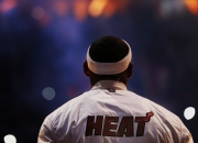 爱游戏体育官网-美网横扫澳网，蒂姆状态火热，红土王子硬地封王的背后