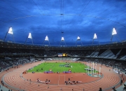 爱游戏在线-北欧寒锋与南欧烈焰，当力克塞维利亚的本泽马刷新纪录