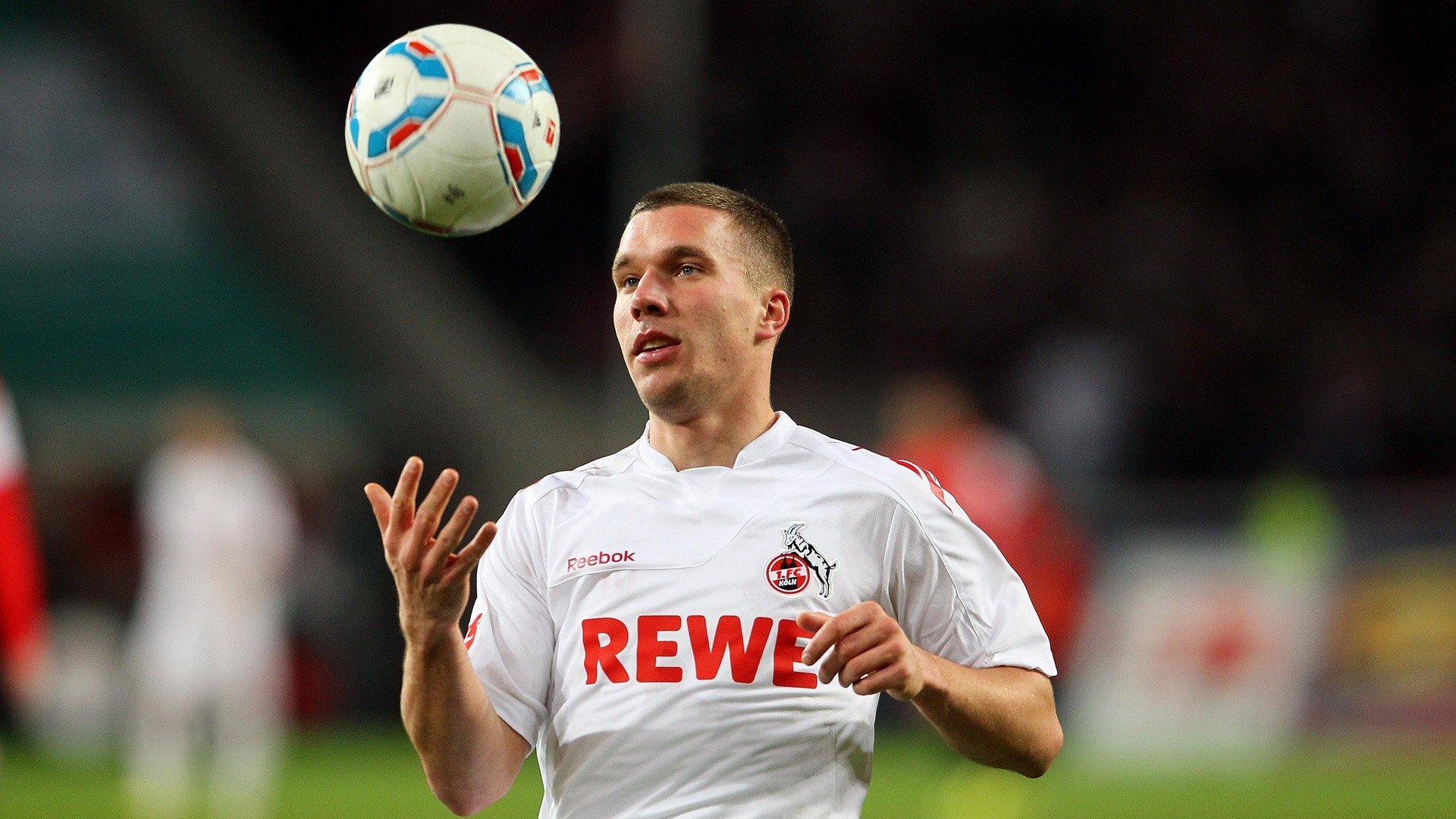 阿尔卑斯山巅的破晓，格纳布里在瑞士与罗马的十字路口完成压力淬炼