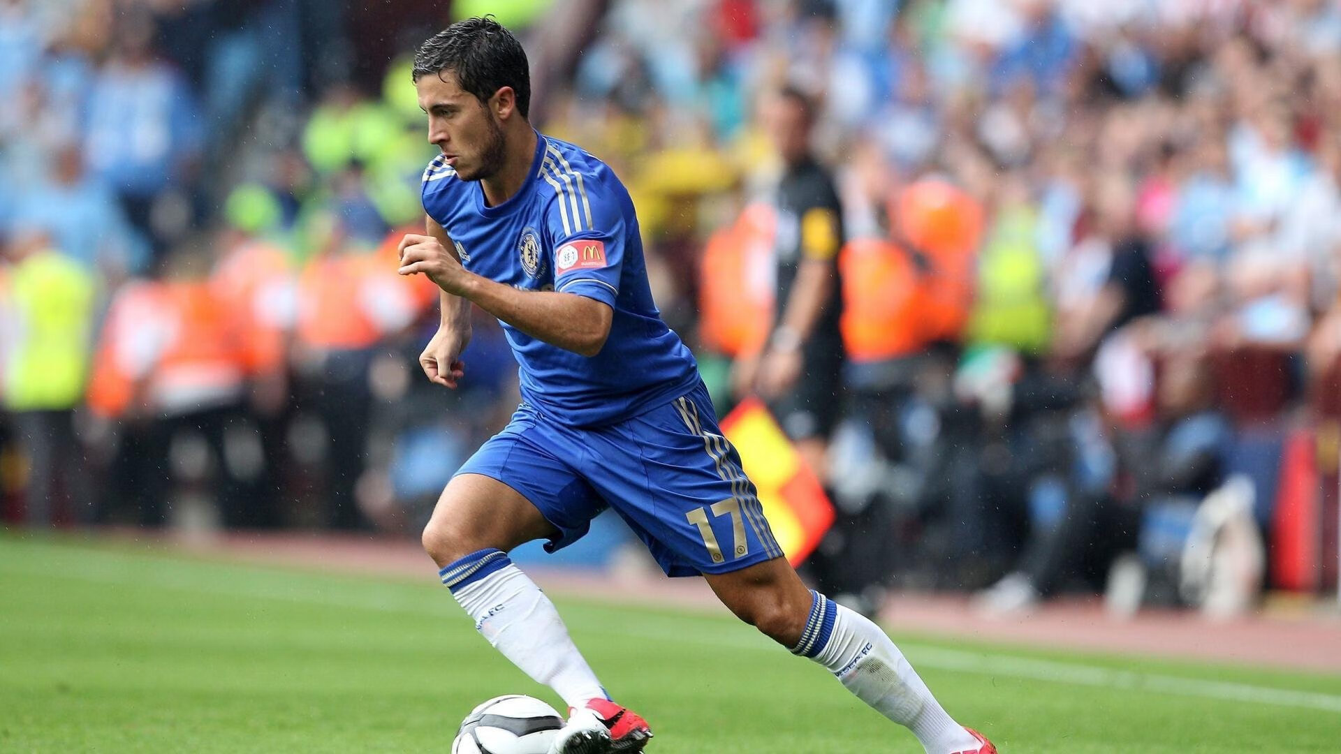 马丁内利成为胜负手，新西兰冲垮拜仁，一场颠覆欧洲足坛的战术革命