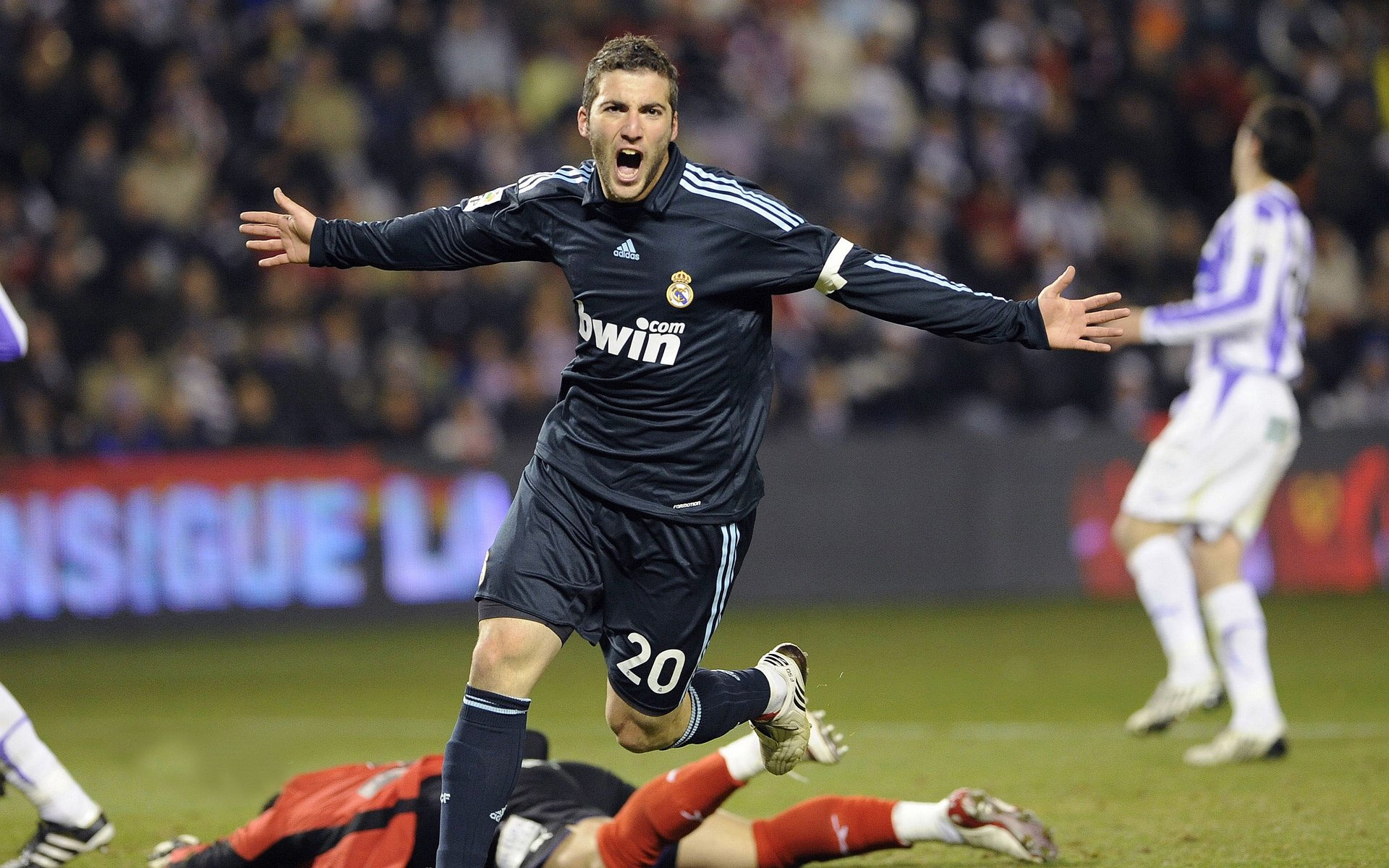 东决关键战焦点战，国王最后时刻击败吉林队